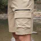 Men’s Knee-Length Cargo Shorts with Elastic Side Panels