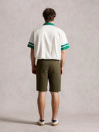Men’s Knee-Length Chino Shorts with Slanted Pockets