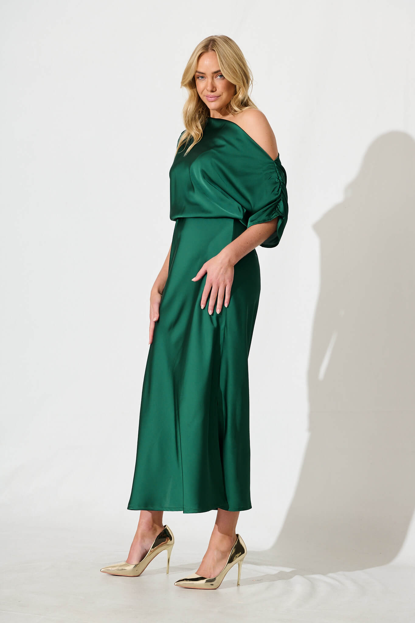 Women’s Asymmetrical Sleeve Side Split Midi Dress