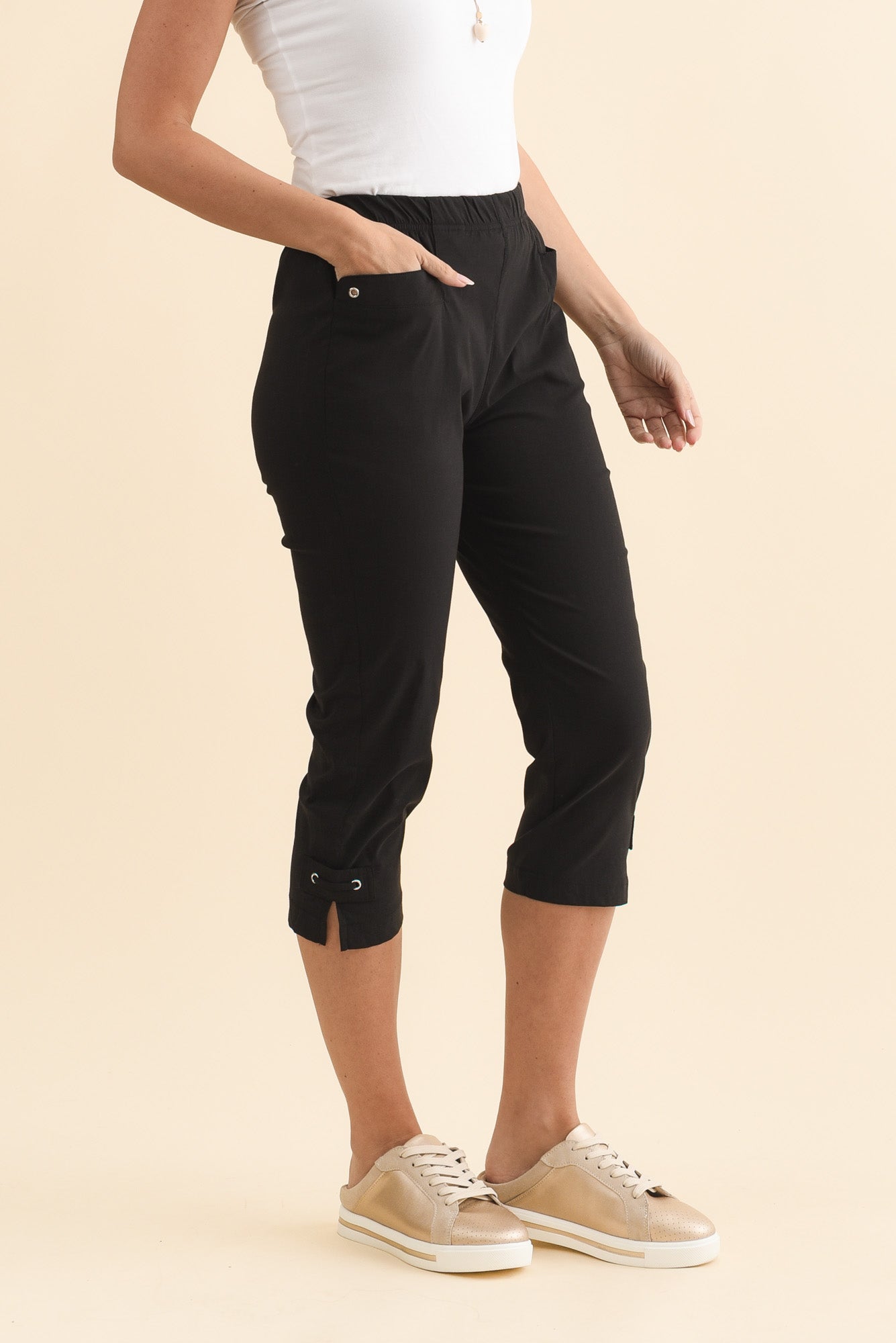 Women’s Black Capri Pants