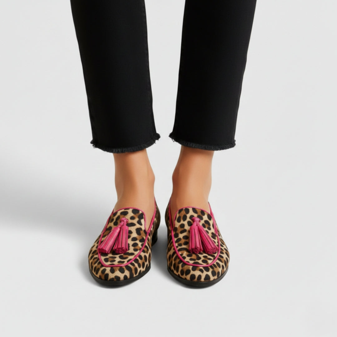 Women’s Pointed Toe Tassel Slip-On Loafers with Bright Trim Edge