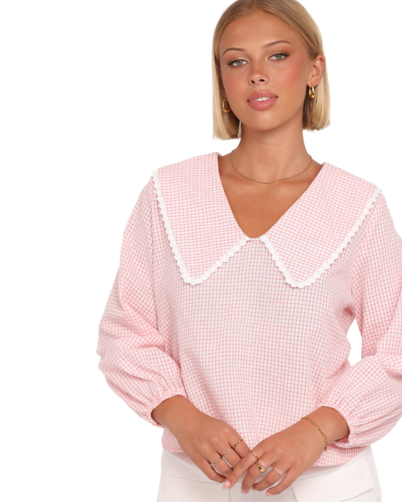 Women’s Gingham Long Sleeve Top with Oversized Collar