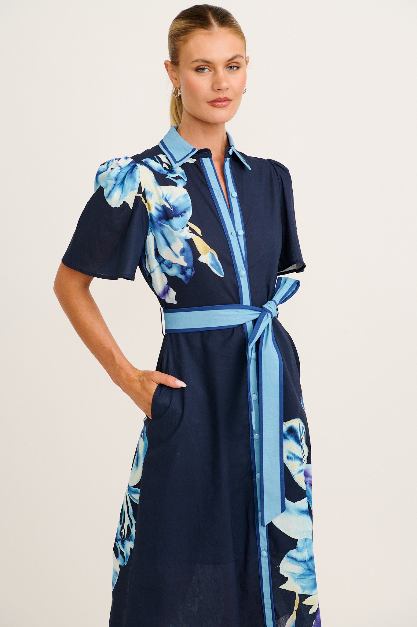 Women's Short Sleeve Floral Midi Dress with Tie Waist