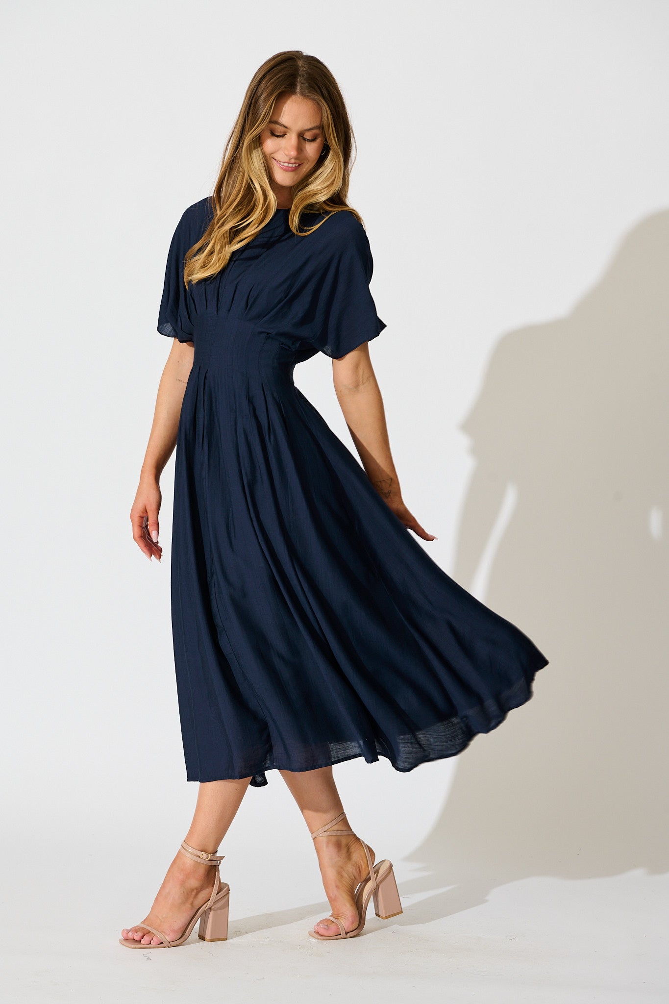 Women’s Round Neck Short Sleeve Maxi Dress