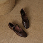 Women’s Rounded Toe Flats with Cross Strap Buckle Closure