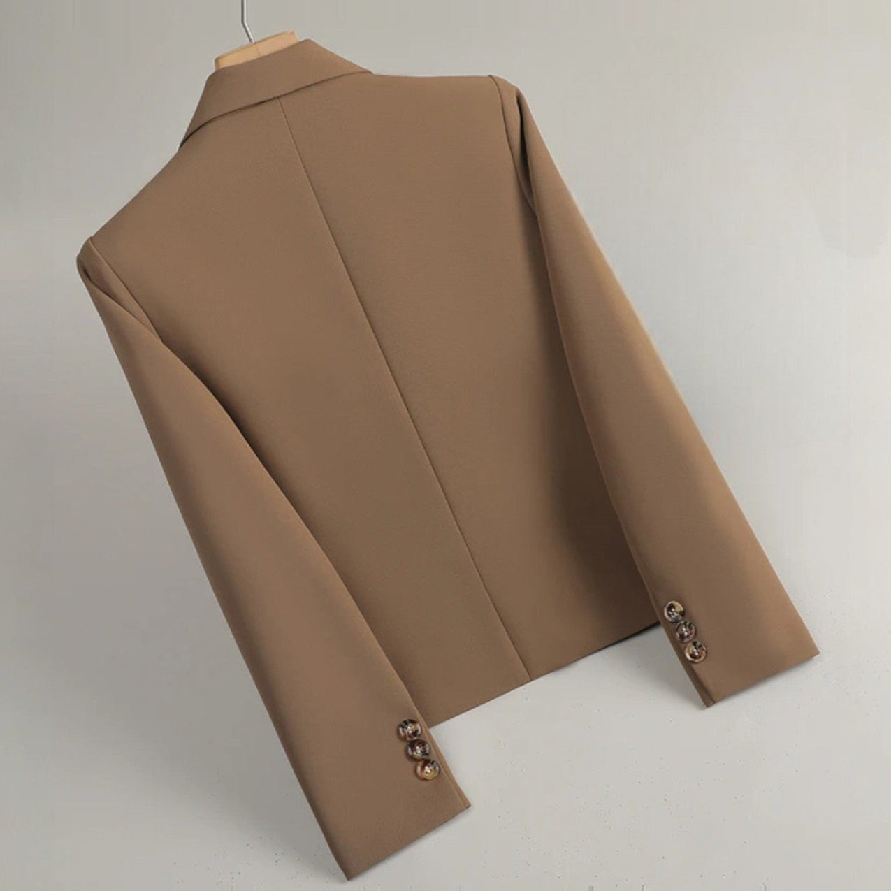 Women’s Two-Button Tailored Blazer with Notch Lapel and Flap Pockets